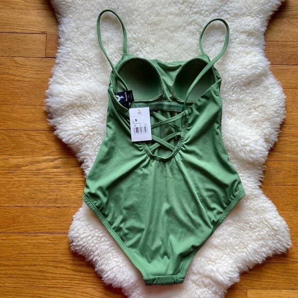 Sea Angel Ribbed Square Necked Swimsuit Green NWT - Picture 4 of 8